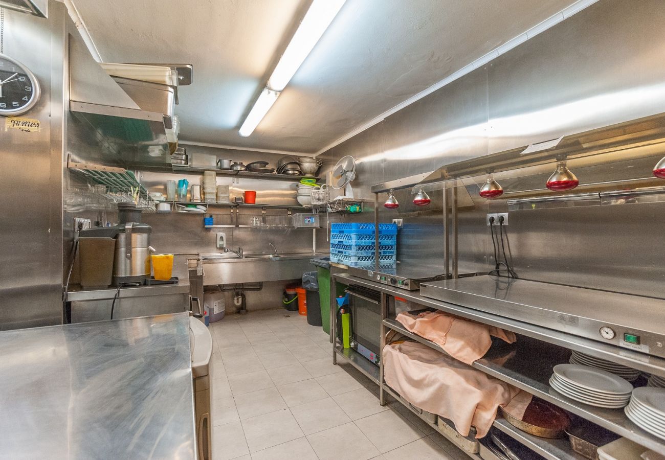 Local Commercial à Palma de Mallorca - Restaurante en venta en Palma Local Commercial à Palma de Mallorca - Restaurante en venta en Palma