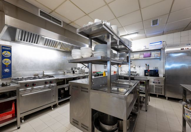 Local Commercial à Palma de Mallorca - Bar restaurante poligono son castelló (TRASPASO) Local Commercial à Palma de Mallorca - Bar restaurante poligono son castelló (TRASPASO)