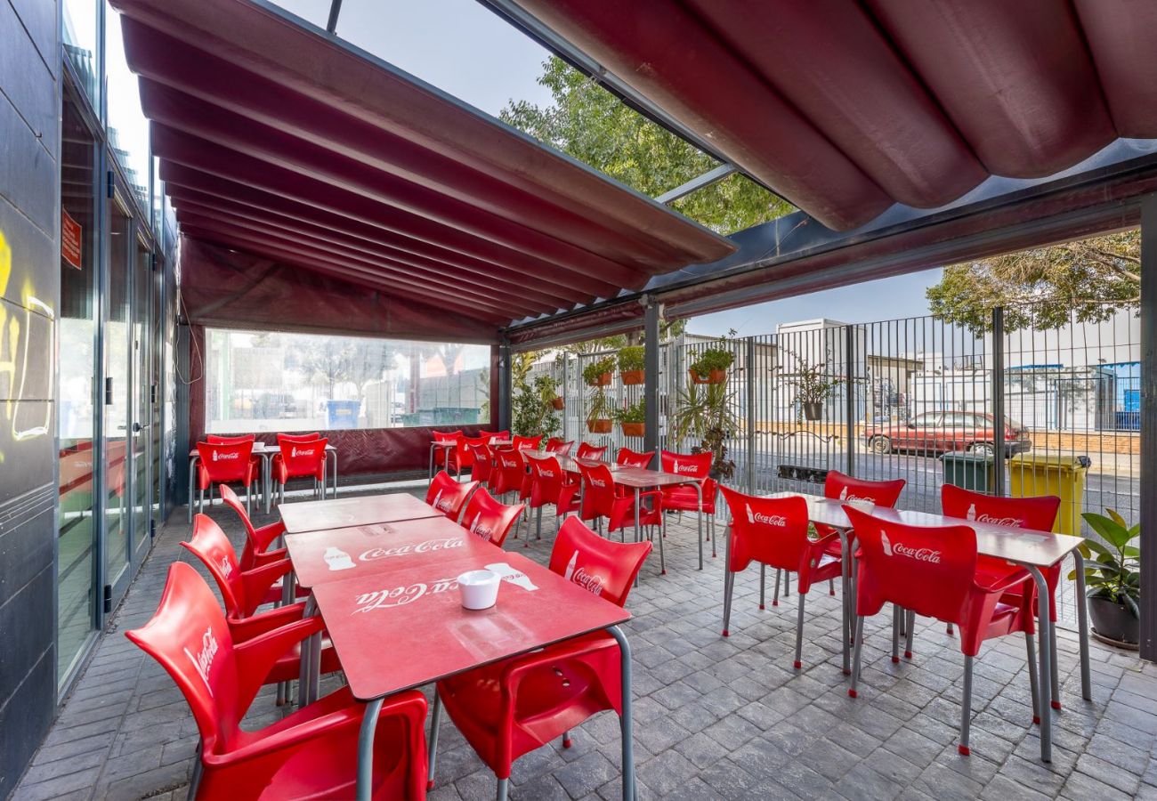 Local Commercial à Palma de Mallorca - Bar restaurante poligono son castelló (TRASPASO) Local Commercial à Palma de Mallorca - Bar restaurante poligono son castelló (TRASPASO)