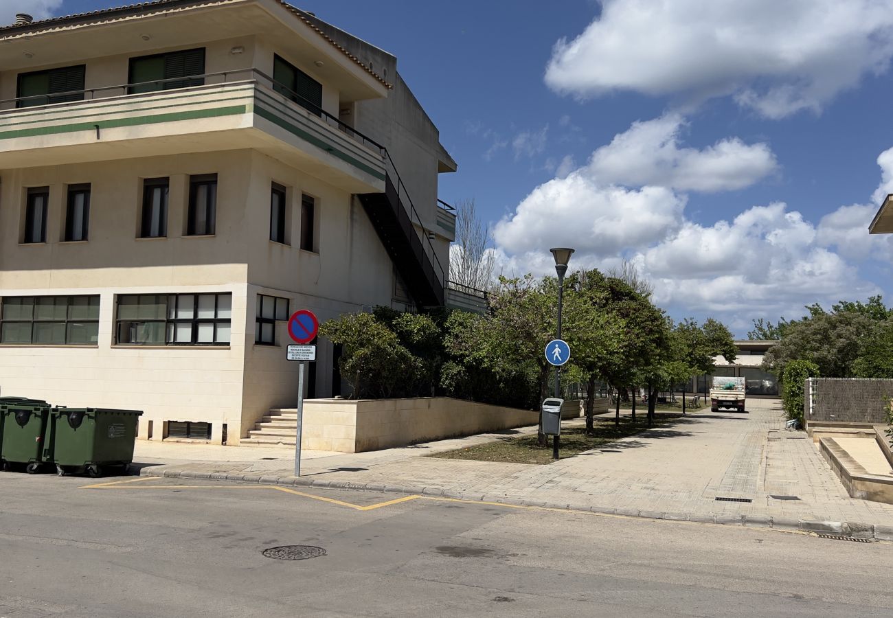 Local Commercial à Alcúdia - Local Comercial en Alcudia