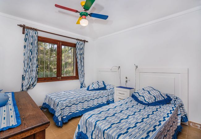 Villa en Cala Sant Vicenç - villa cala carbó Villa en Cala Sant Vicenç - villa cala carbó