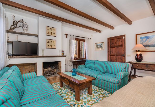 Villa en Cala Sant Vicenç - villa cala carbó Villa en Cala Sant Vicenç - villa cala carbó