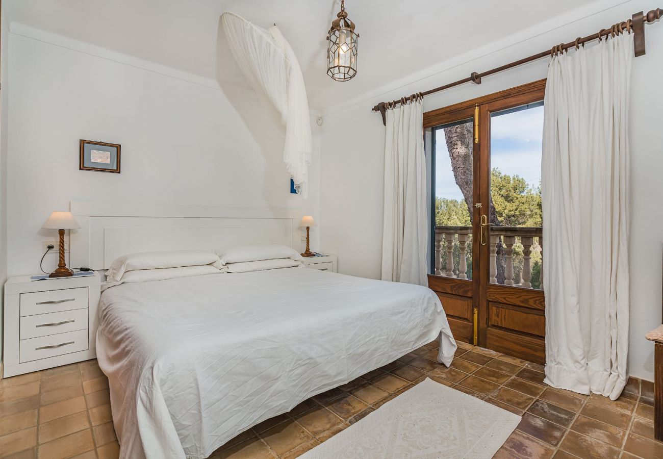 Villa en Cala Sant Vicenç - villa cala carbó Villa en Cala Sant Vicenç - villa cala carbó