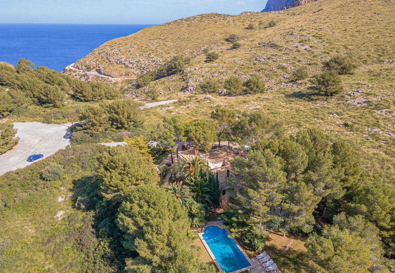 Villa en Cala Sant Vicenç - villa cala carbó Villa en Cala Sant Vicenç - villa cala carbó