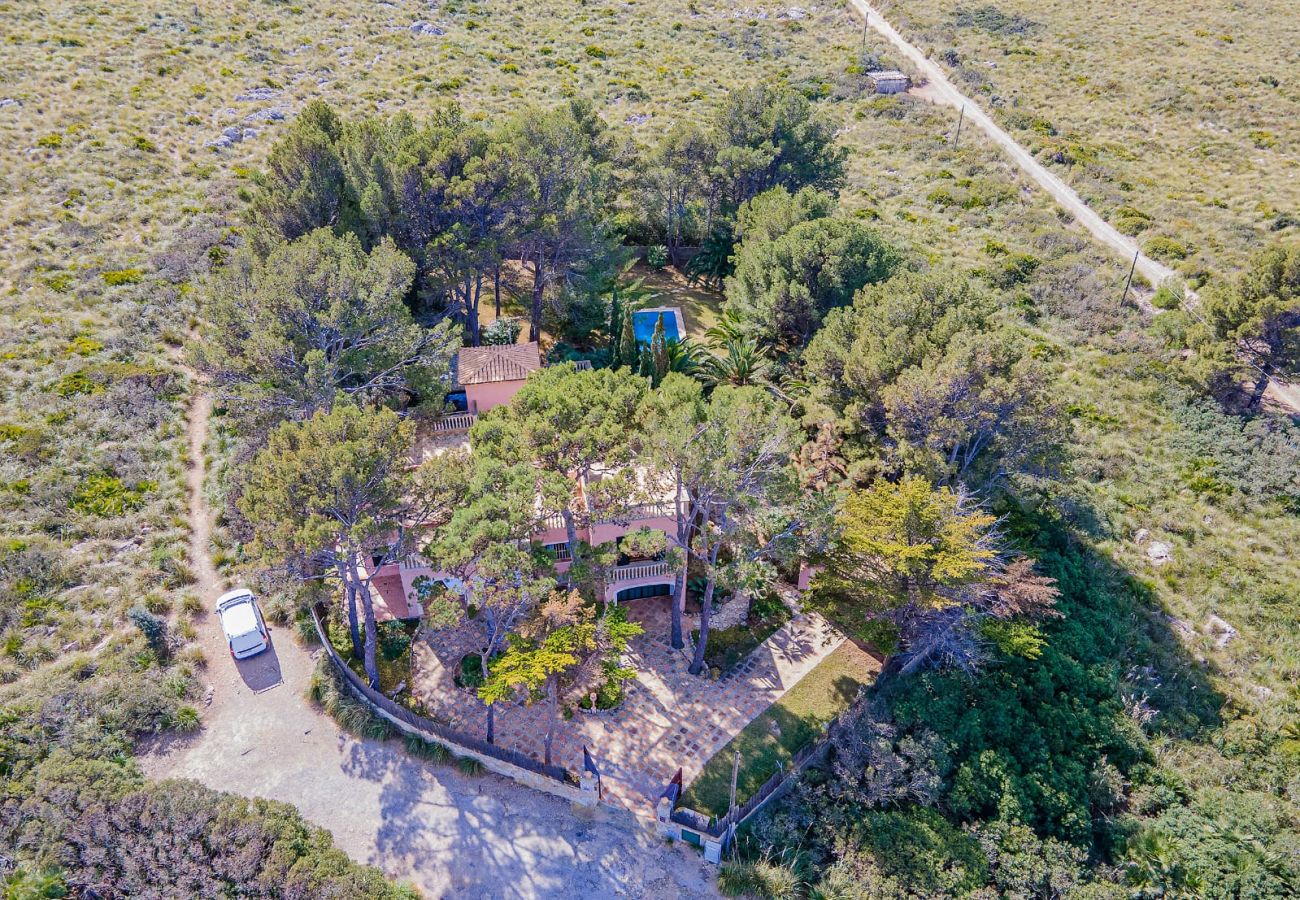 Villa en Cala Sant Vicenç - villa cala carbó Villa en Cala Sant Vicenç - villa cala carbó